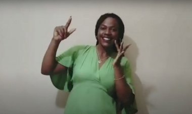 Hino em louvor à Nossa Senhora Sant'Ana em Libras