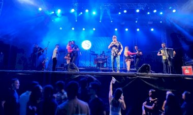 Estakazero se apresentou no Festeja Lagoa Real neste sábado