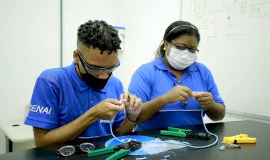 Bahia precisará qualificar 574 mil profissionais até 2027, aponta Senai
