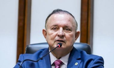 TRE-BA extingue ação popular que visava impedir reeleição de Adolfo Menezes na presidência da AL-BA