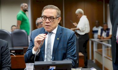 Deputado diz que PT tenta criar “cortina de fumaça” para fugir de explicações sobre caso Master: “Estão desesperados”