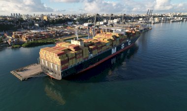 Bahia recebe navio com mais de 800 toneladas de materiais para início das obras da Ponte Salvador–Itaparica