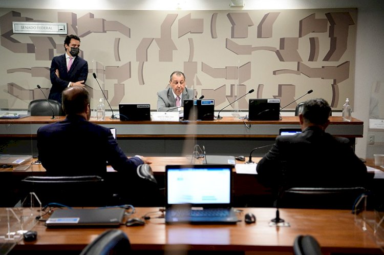 Computadores apreendidos de criminosos serão destinados a escolas, aprova comissão