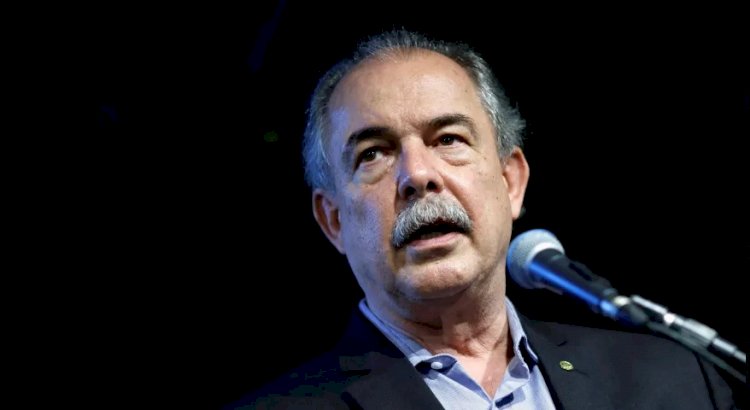 Conselho de administração do BNDES aprova nome de Mercadante para presidência
