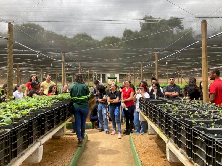 Centro de Conservação Socioambiental da BAMIN recebe visita técnica de estudantes do IFBaiano de Guanambi