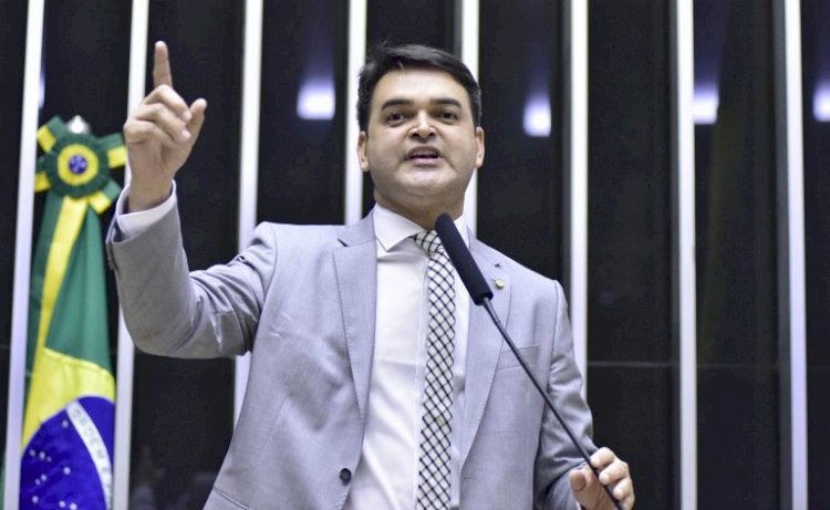 Câmara aprovou minirreforma eleitoral e mudou prazos na Lei da Ficha Limpa