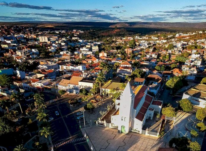 Mais de 140 cidades baianas têm novo alerta de vendaval; confira lista