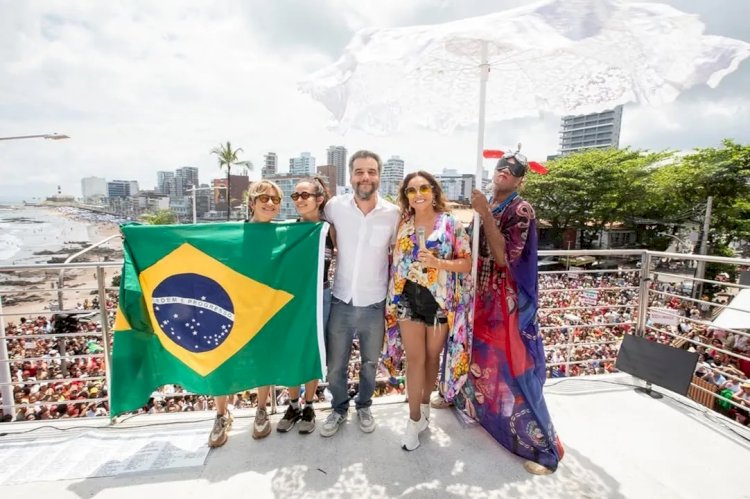 Artistas podem perder contratos após manifestações políticas; entenda