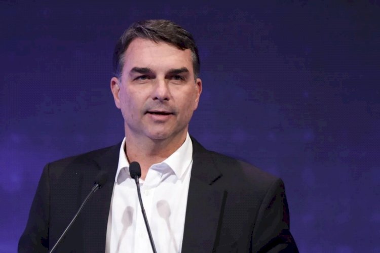 Plano de Flávio propõe limitar STF, fim da reeleição e corte de ministérios